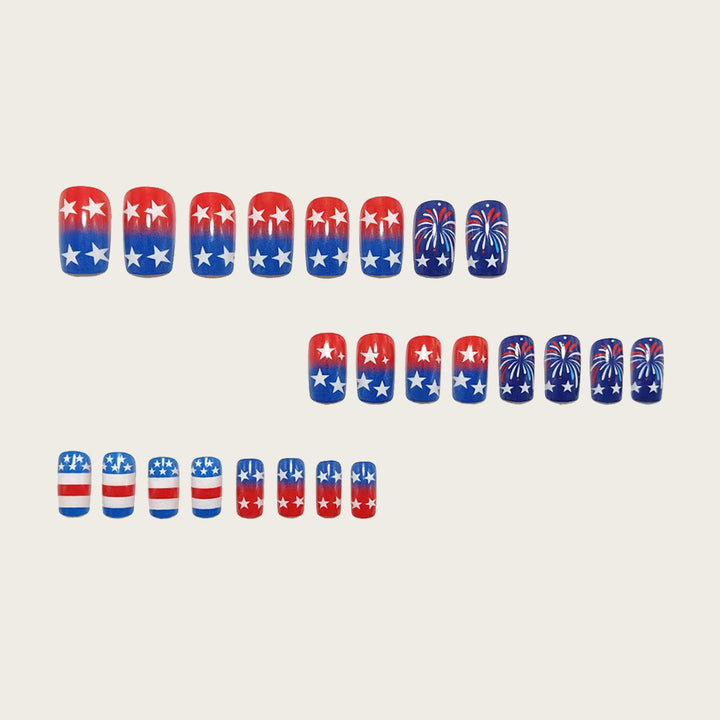 Kunstnägel Im Patriotischen Design Karnz