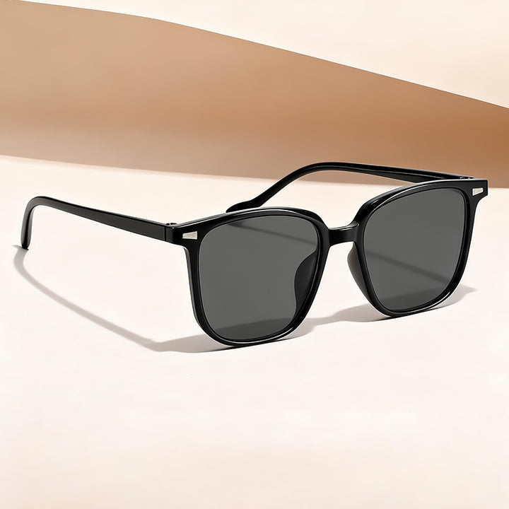 Stilvolle breite Fassung Brille Karnz