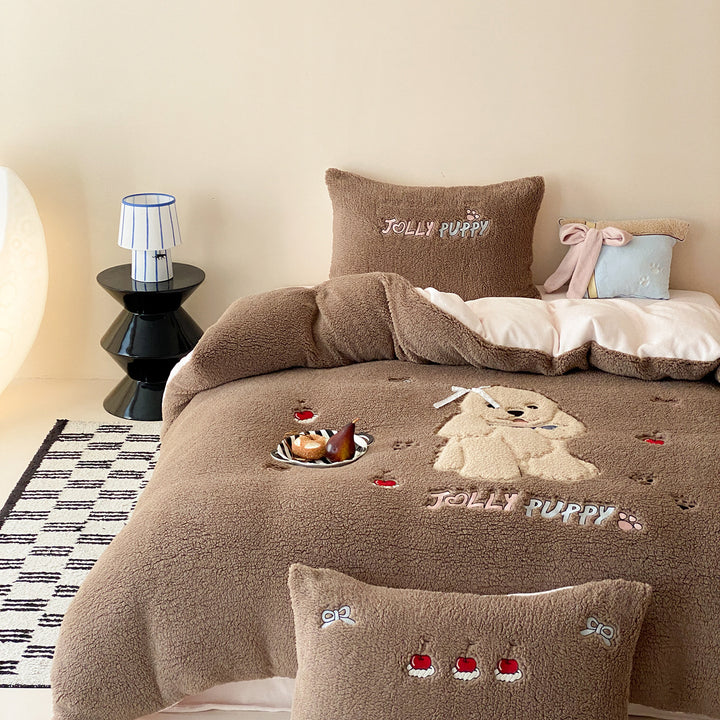 Teddy-Fleece-Bettwäschenset mit Blumenstickerei und Wende-Design