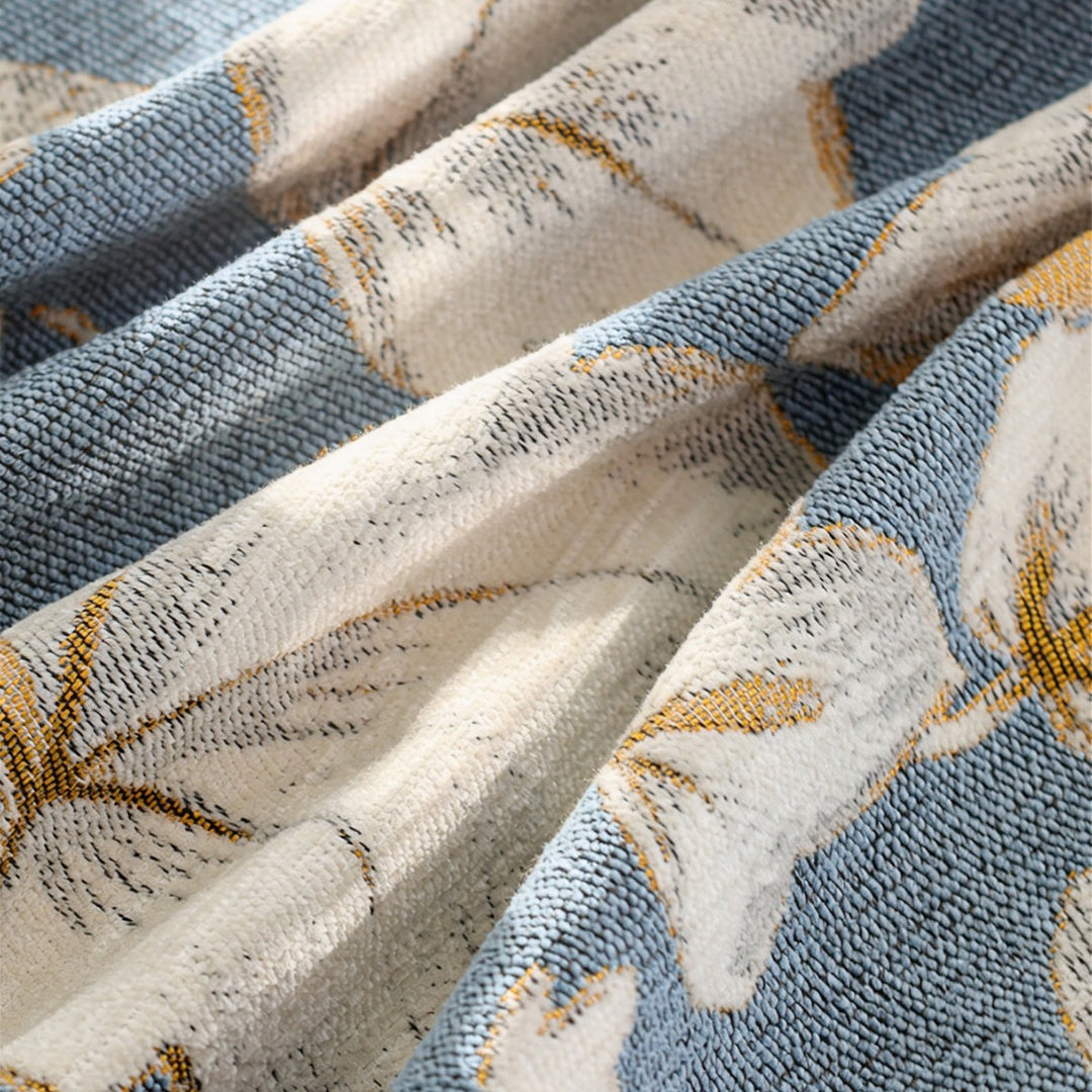 Elegantes Zierkissen mit floralem Druck