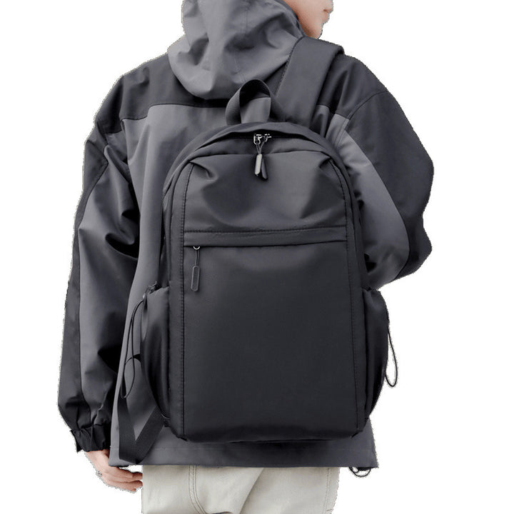 Rucksack mit Ergonomischem Tragesystem und Innovativem Staufach Karnz