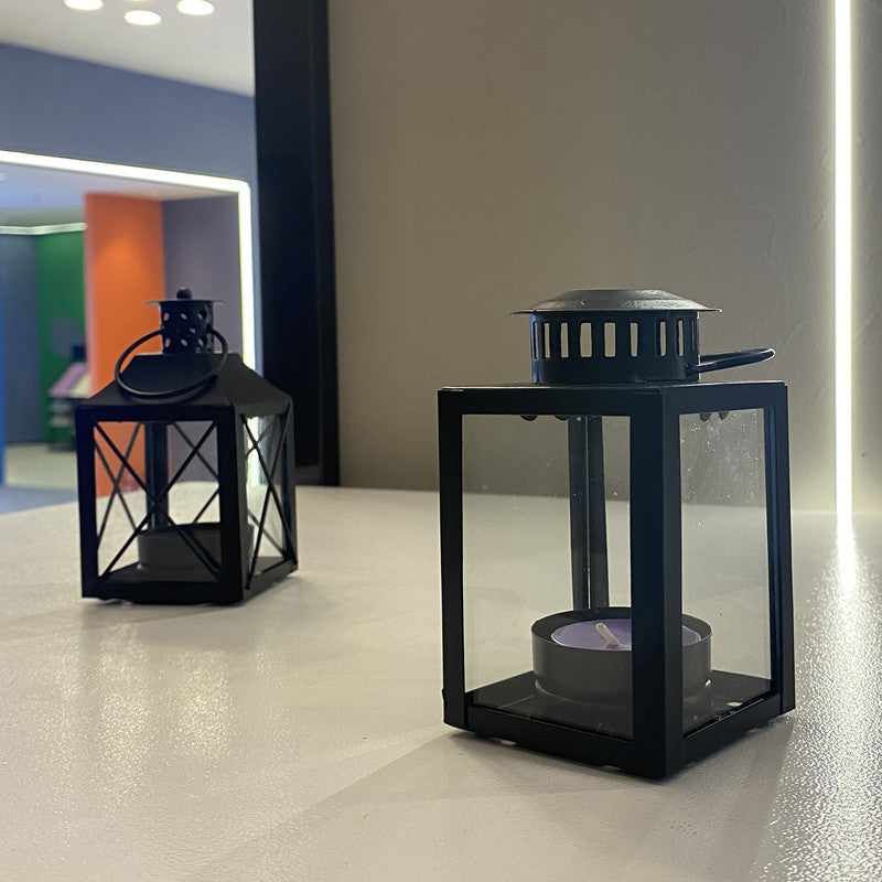 Mini Metall Teelicht Laterne mit Glasplatten und faltbarem Tragegriff Karnz