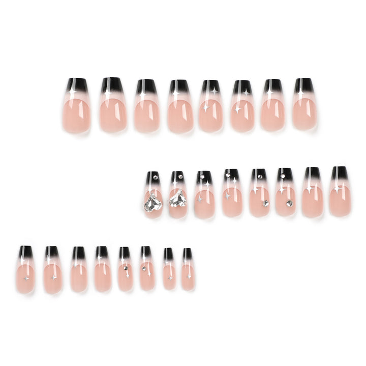Künstliche Nagelverlängerungen mit elegantem Ombre-Design und Glitzerakzenten Karnz
