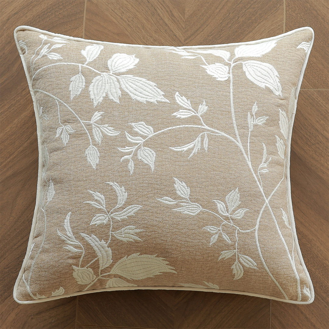 Elegantes und stilvolles Dekorationskissen mit floraler Stickerei