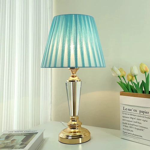 Dekorative Tischlampe mit elegantem Design