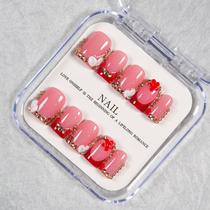 Dekoratives Press-On Nagelset mit Kristallakzenten