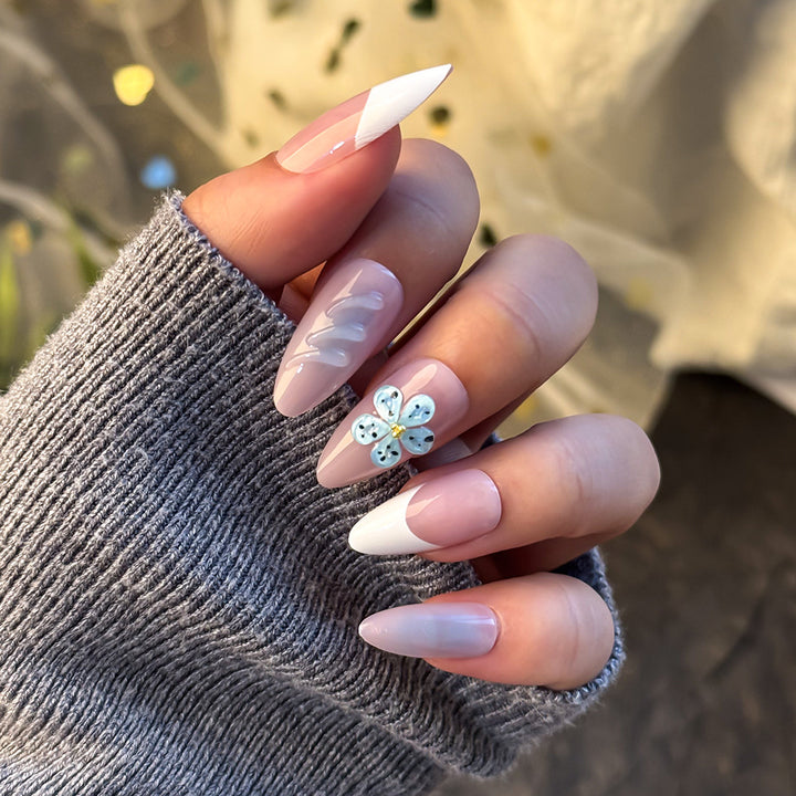 Künstlerisches florales und abstraktes Design Press-On Nagelset Karnz