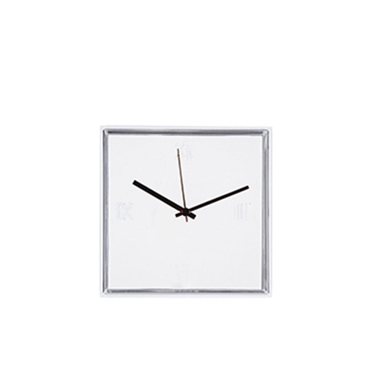 Moderne quadratische Wanduhr