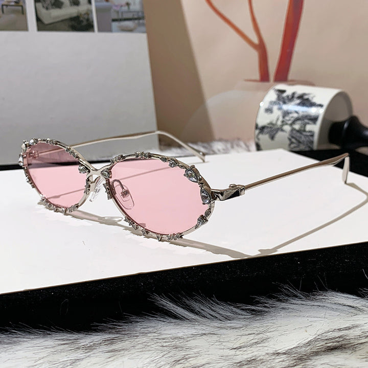 Damen extravagante oversized Sonnenbrille mit futuristischem Design Karnz