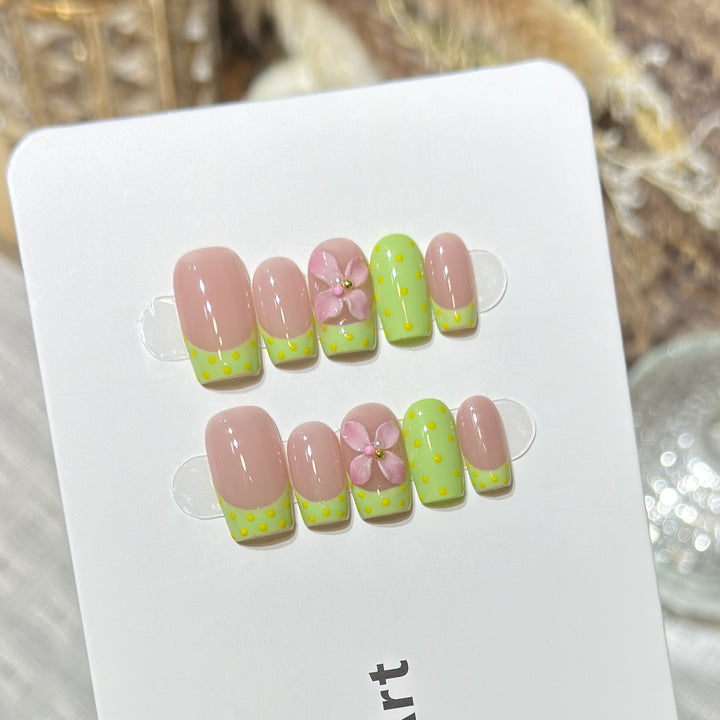 Acryl Floral Design Press-On Nagel Set Karnz