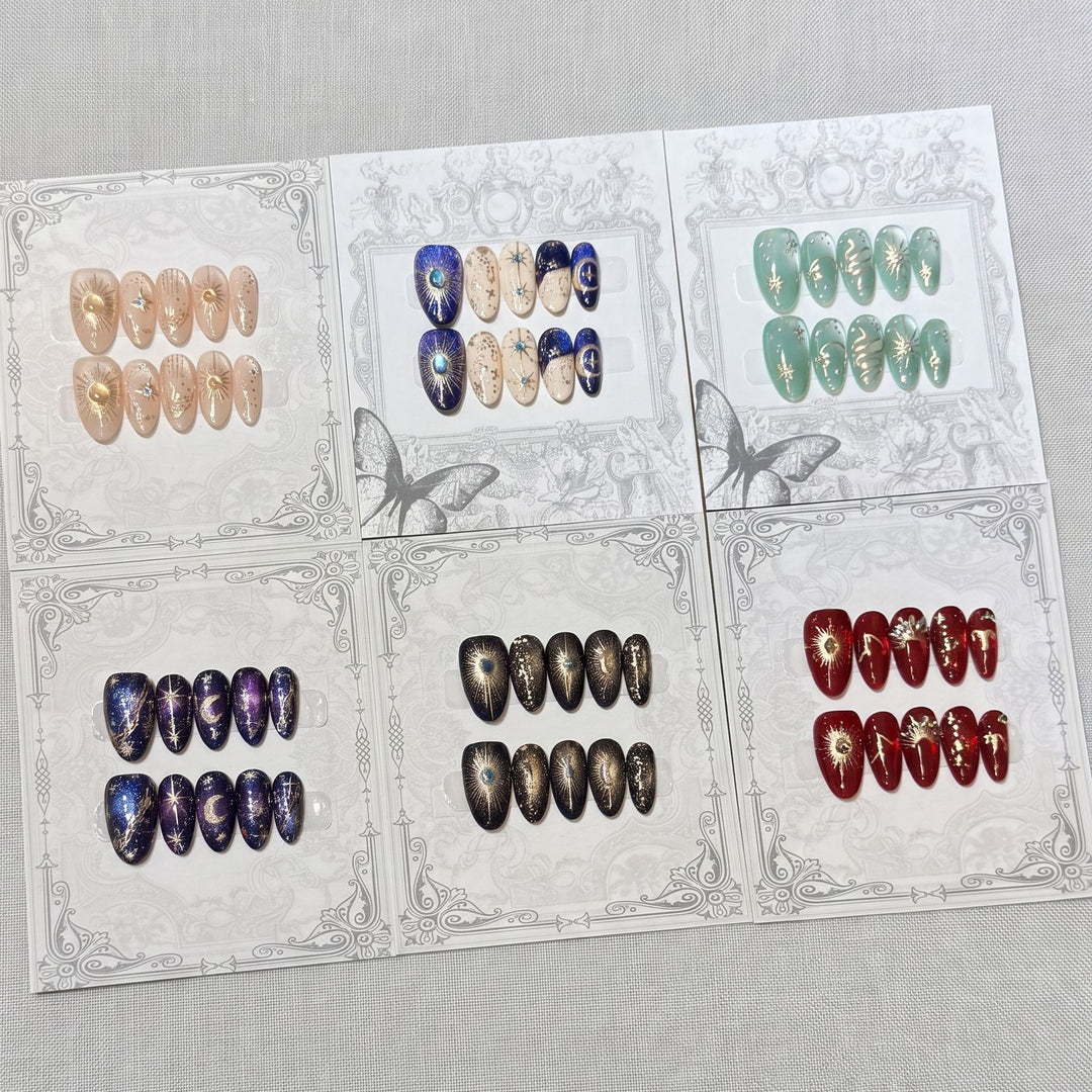 Dekorativer Press-On-Nagelset mit himmlischen Akzenten Karnz