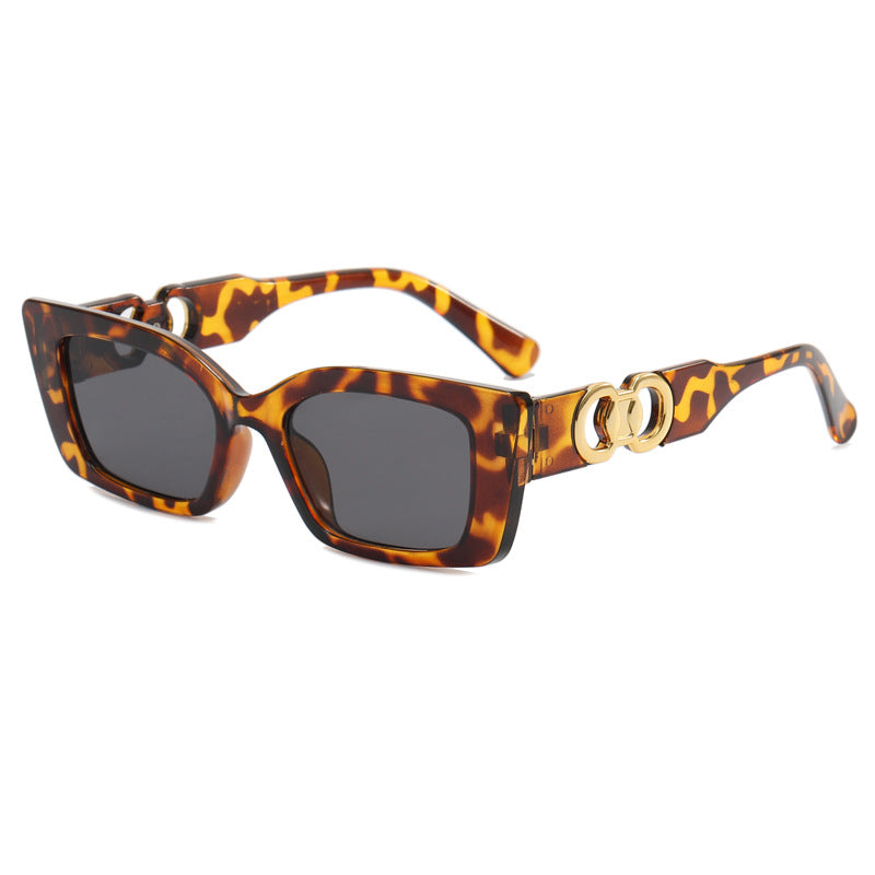 Damen modische quadratische Sonnenbrille mit glamourösen Akzenten Karnz