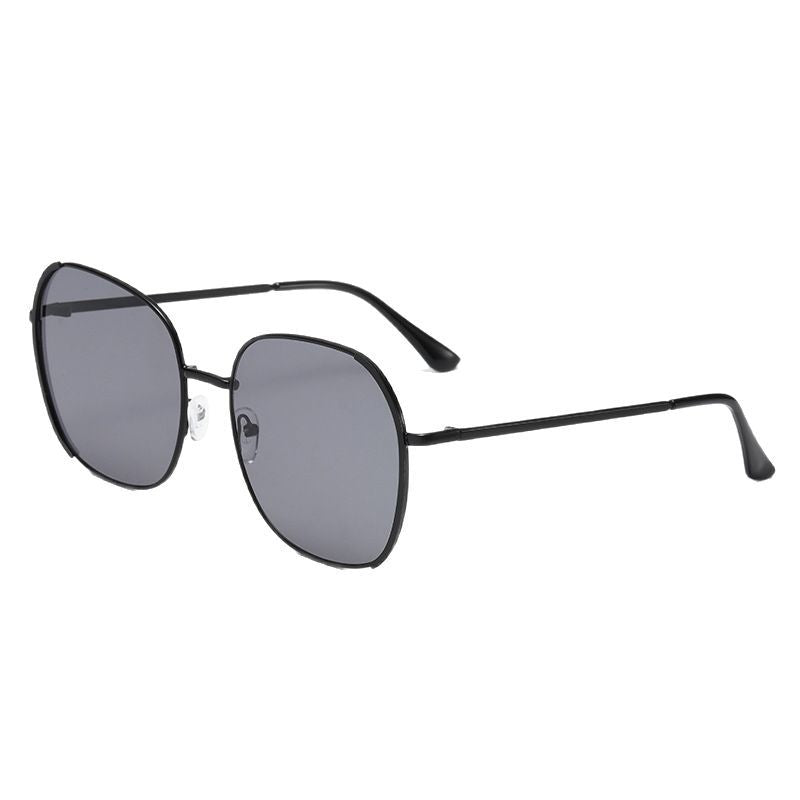 Damen oversized Sonnenbrille mit schützendem UV-Schutz und elegantem Metallrahmen Karnz