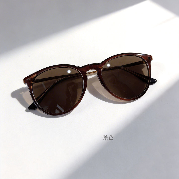Damen modische Cat-Eye Sonnenbrille mit hochwertigem Kunststoffrahmen und polarisierten Gläsern Karnz