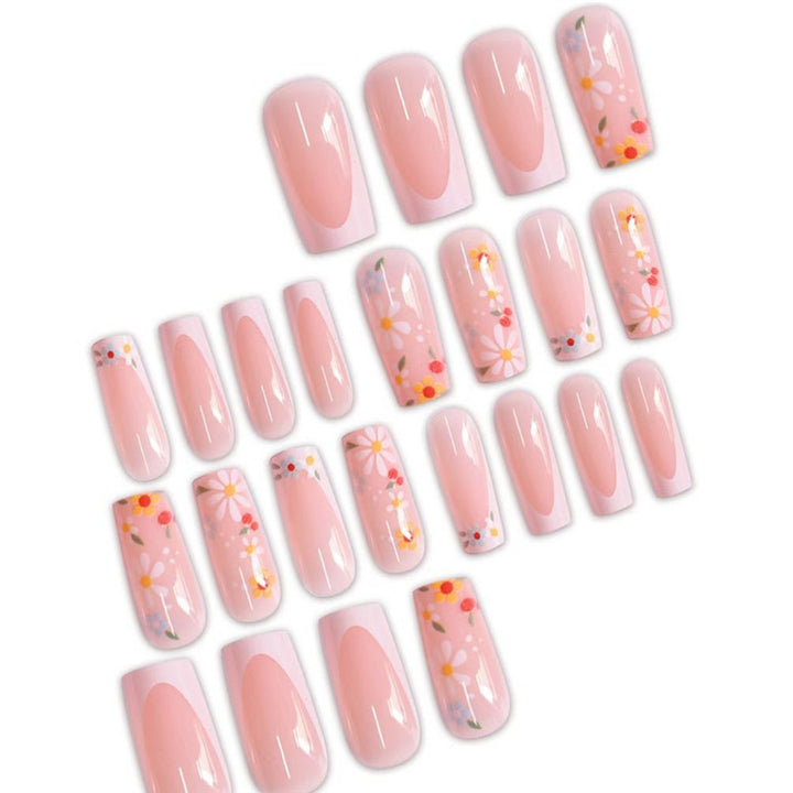 Florale Acryl-Nagelkunst Karnz