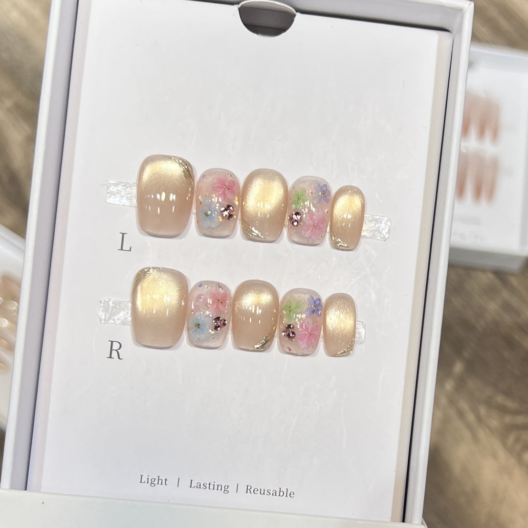 Künstlerisches Blumen-Design Press-On Nail Set Karnz