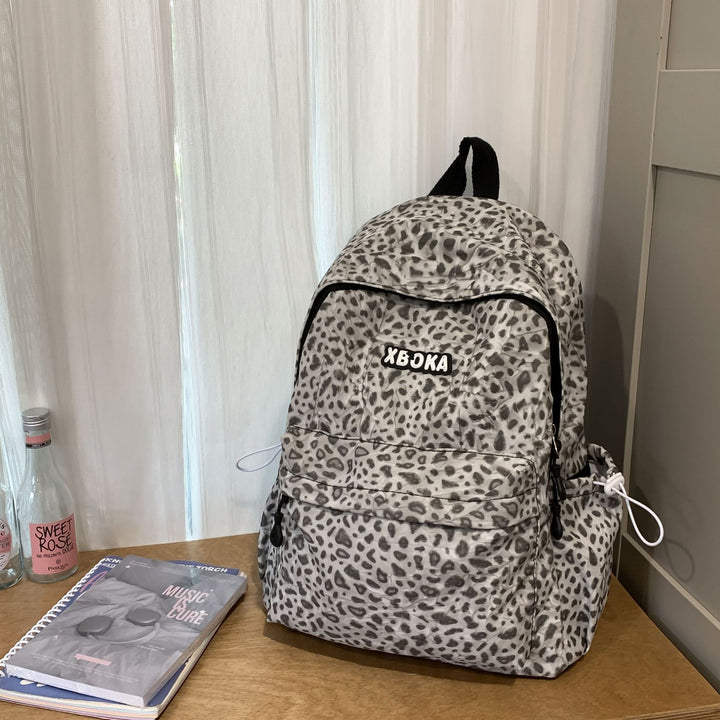 Stylischer Mehrfach-Fächer-Rucksack