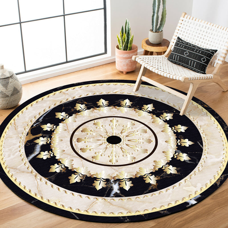 Eleganter runder Teppich Karnz