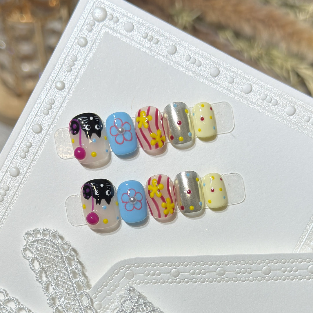 Kreative dekorative Press-On Nagelkollektion