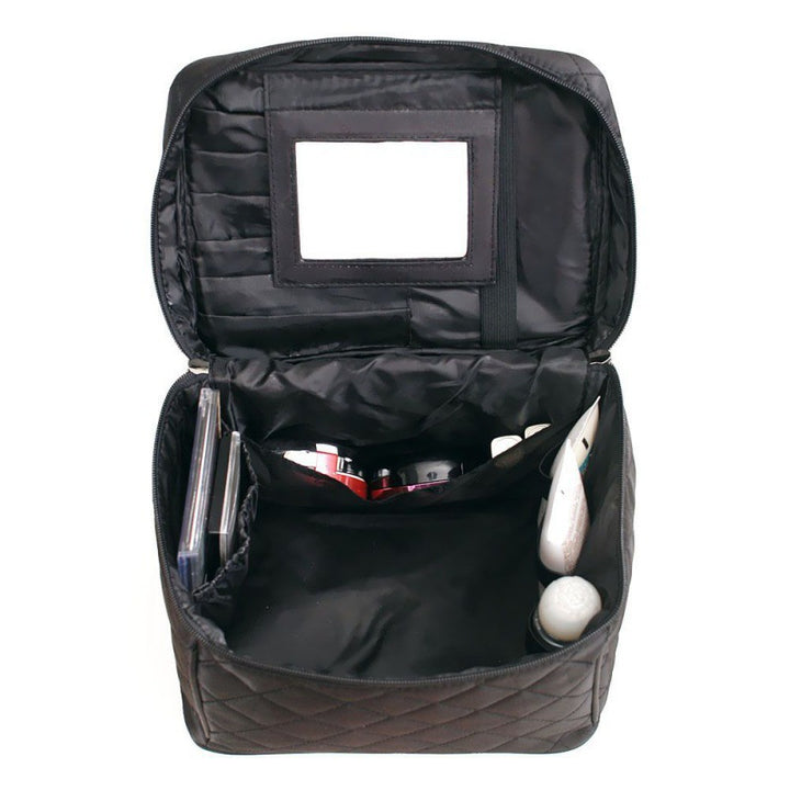 Quilted Makeup Organizer Case