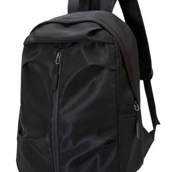 Sleek Travel Backpack Karnz