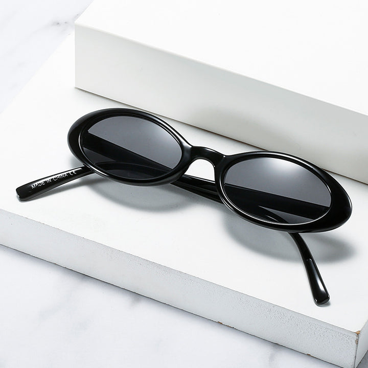 Retro-inspirierte ovale Sonnenbrille Karnz 1787812428