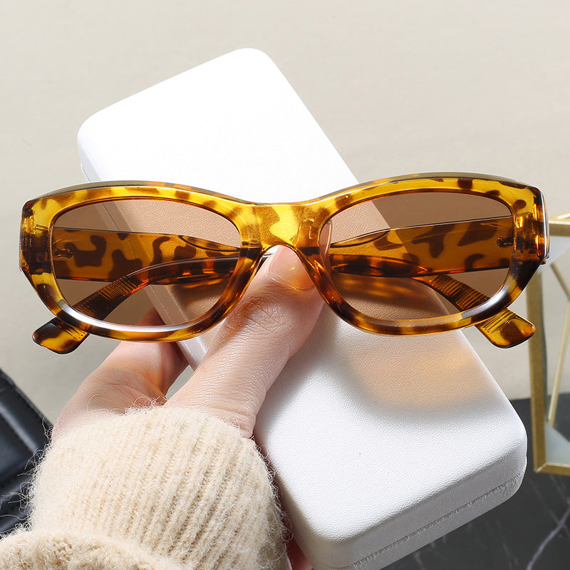 Damen modische Cat-Eye Sonnenbrille mit flexiblem Rahmen und UV-Schutz Karnz
