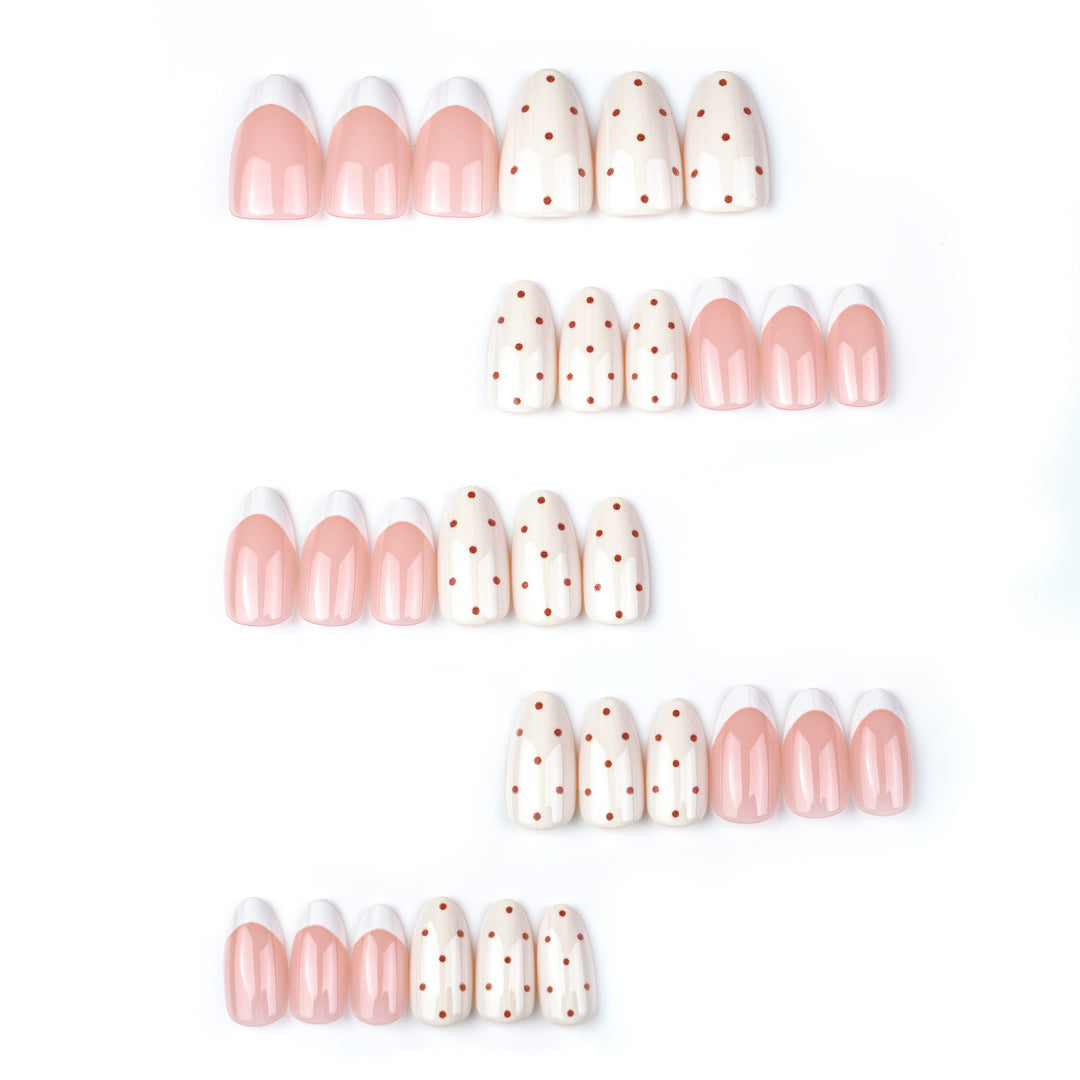 Elegantes Press-On-Nagelset mit gepunktetem und französischem Spitzen-Design Karnz