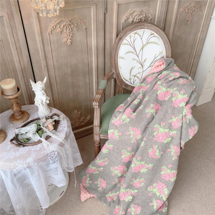 Vintage Floral Chenillewurfdecke mit plüschiger Häkelapplikation