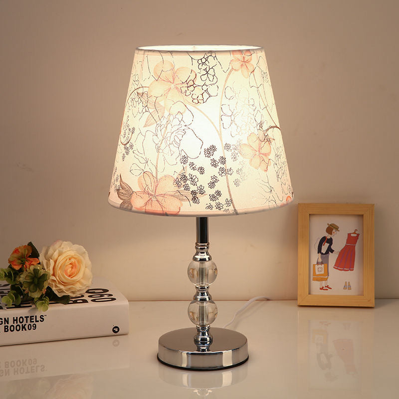 Kristall-besetzte Tischlampe