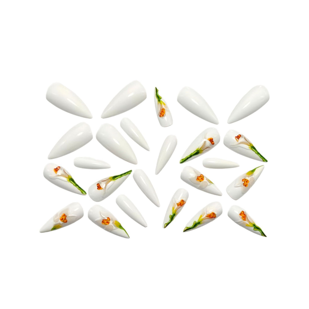 Kunstnägel Im Floralen 3D-Design Karnz