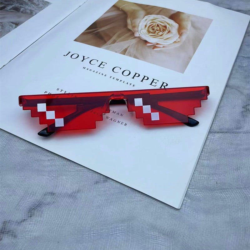 Geometric Pixelated Frame Sonnenbrille Karnz