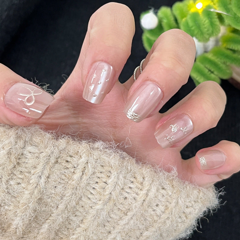 Glänzendes dekoratives Press-On-Nagelset Karnz