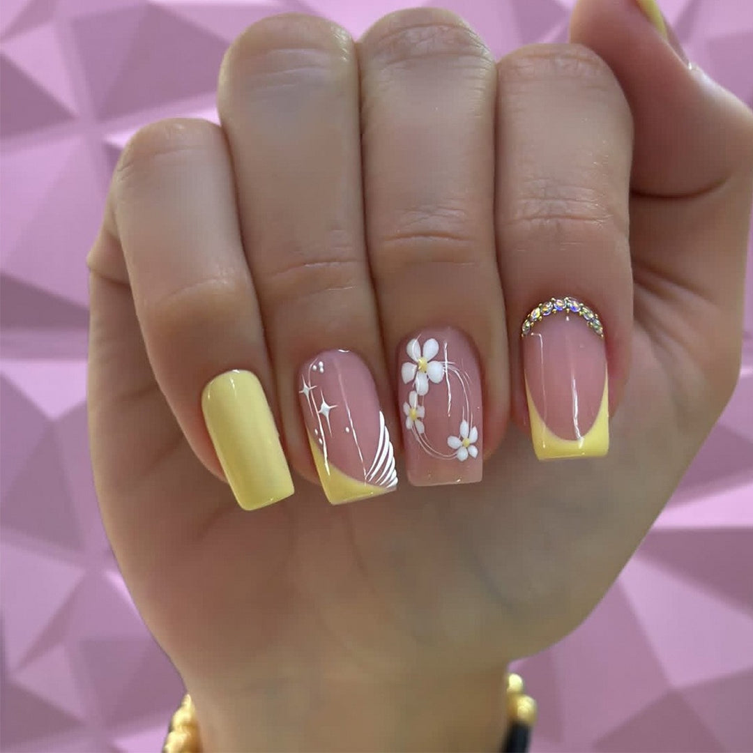 Künstlerisches Florales Gel-Nagelkunstset Karnz