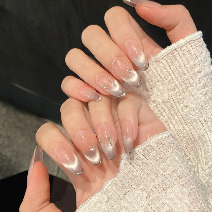Dekorativer Press-On Nagelset mit Glitter und Strassakzenten Karnz