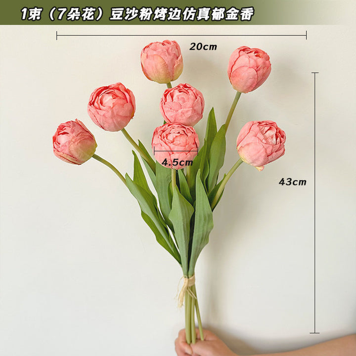 Lebensechter dekorativer Seiden-Tulpenstrauß