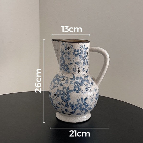 Vintage-inspirierte blaue florale zylindrische Keramikw vase mit Rissglasur und schmalem Hals für Tischdekoration