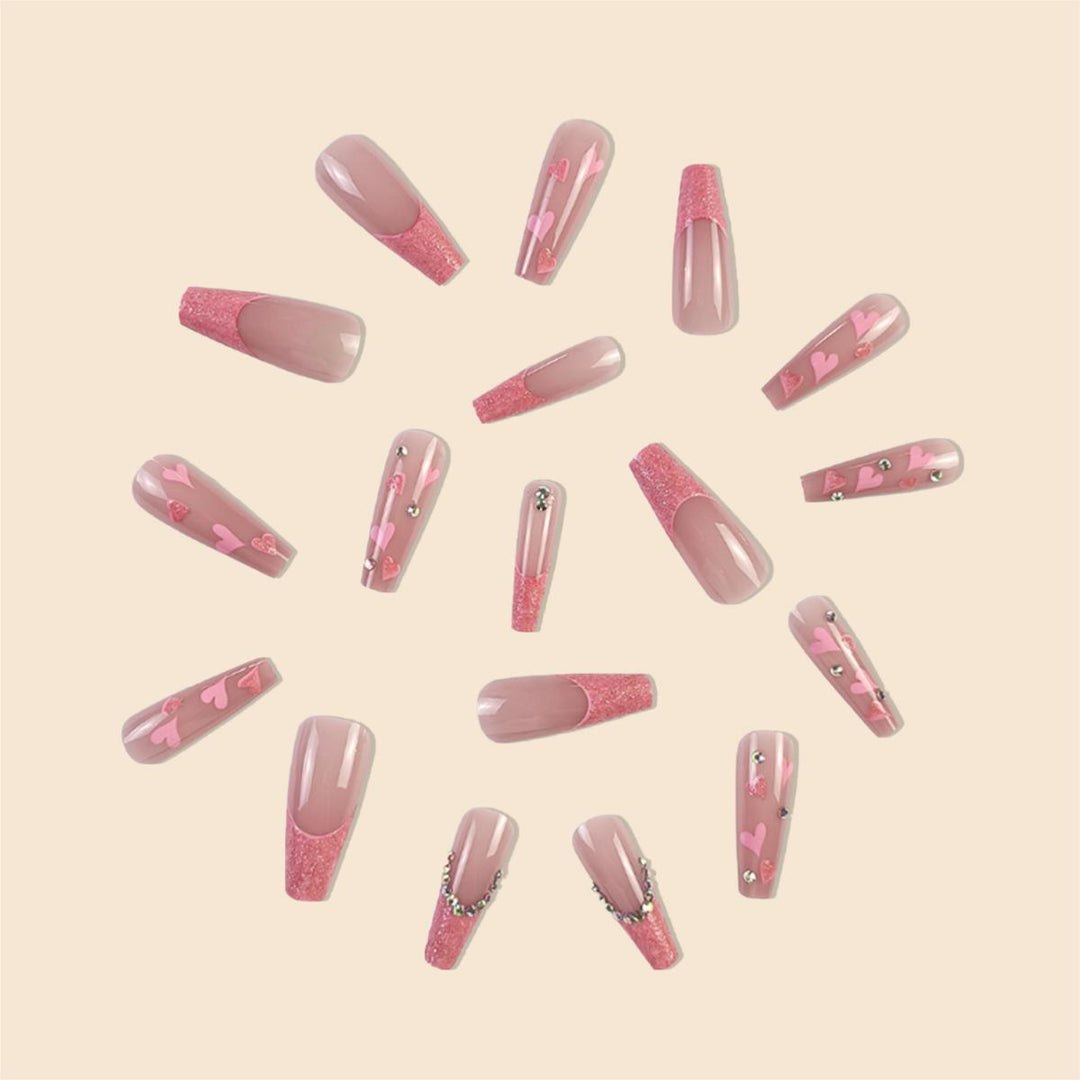 Glamouröse Nagelkunst