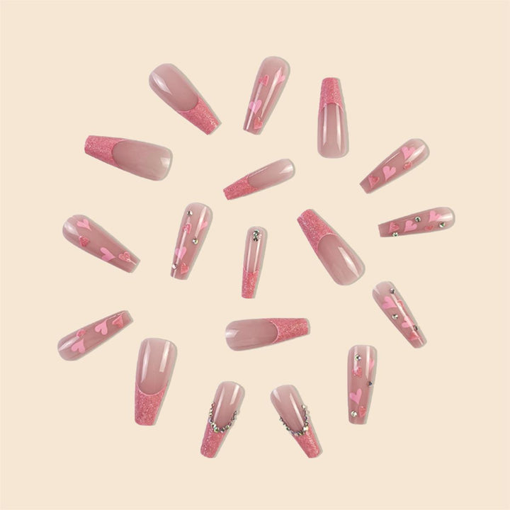 Glamouröse Nagelkunst