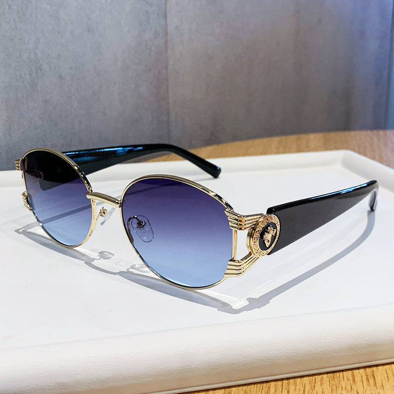 Damen elegante Sonnenbrille mit luxuriösem Metallrahmen und verspiegelten Gläsern Karnz