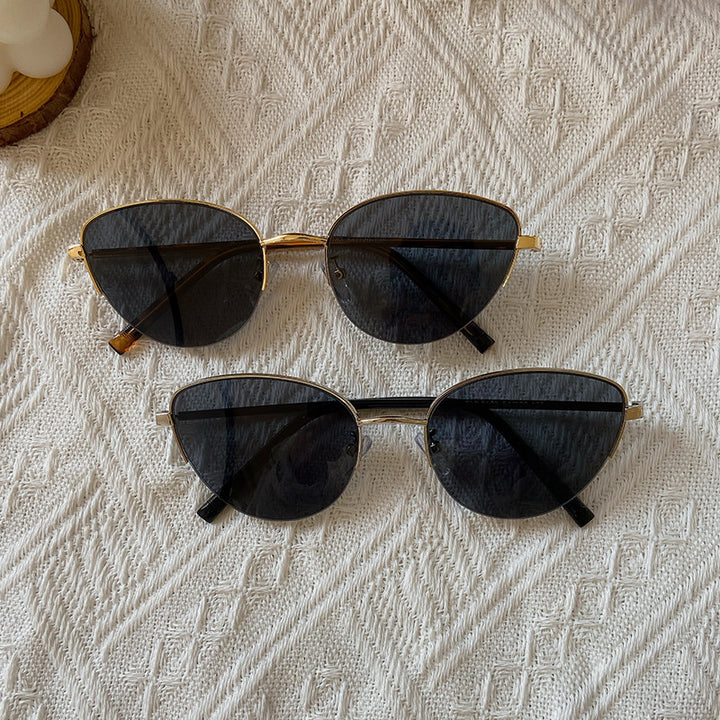 Modische Cat-Eye Sonnenbrille mit Feinem Metallrahmen Karnz
