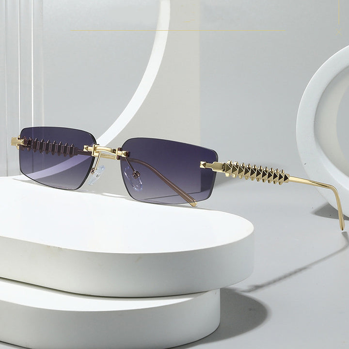 Damen Designer Sonnenbrille mit einzigartigem Stacheldraht-Design Karnz