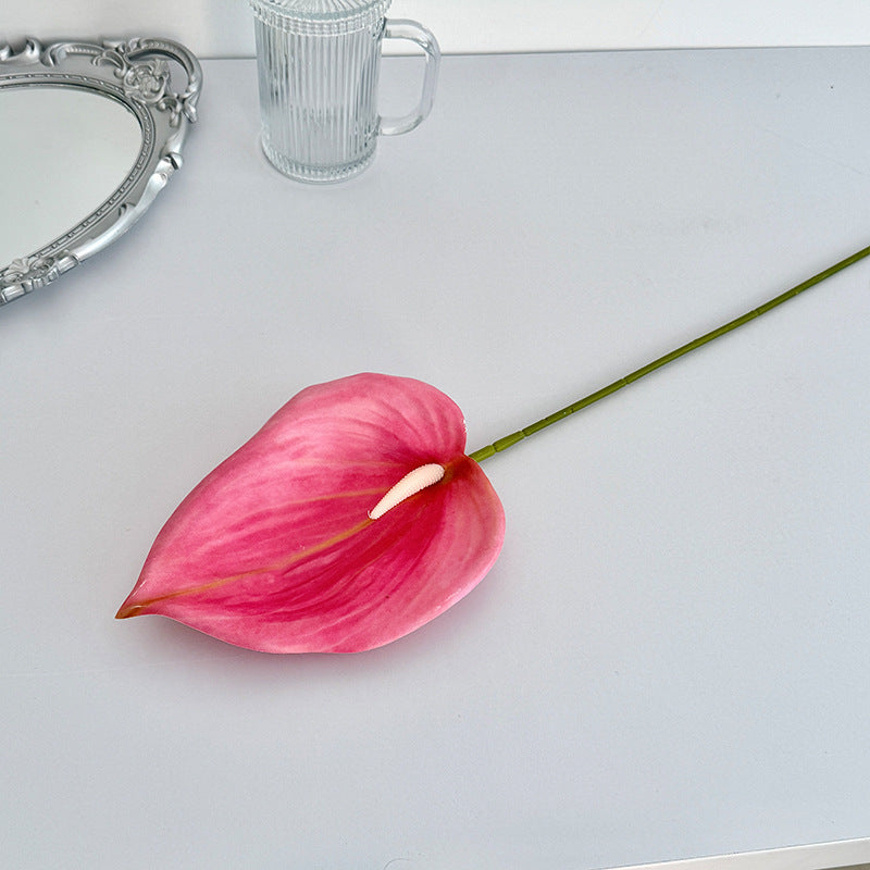Elegante Kunstblume Karnz