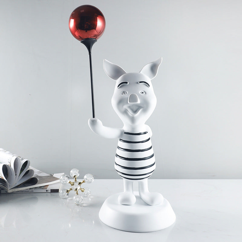 Launische dekorative Schweinfigur