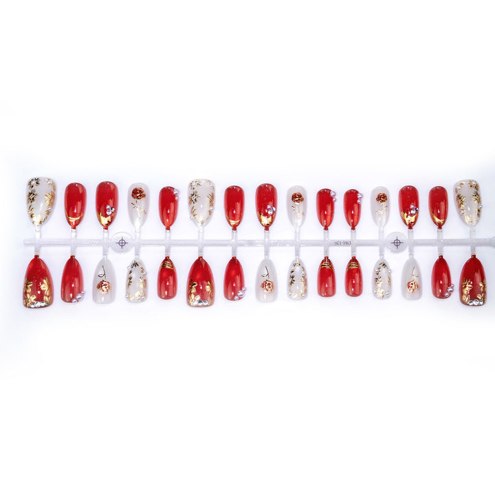 Exquisites Blumiges Press-On Nagelkunst Set