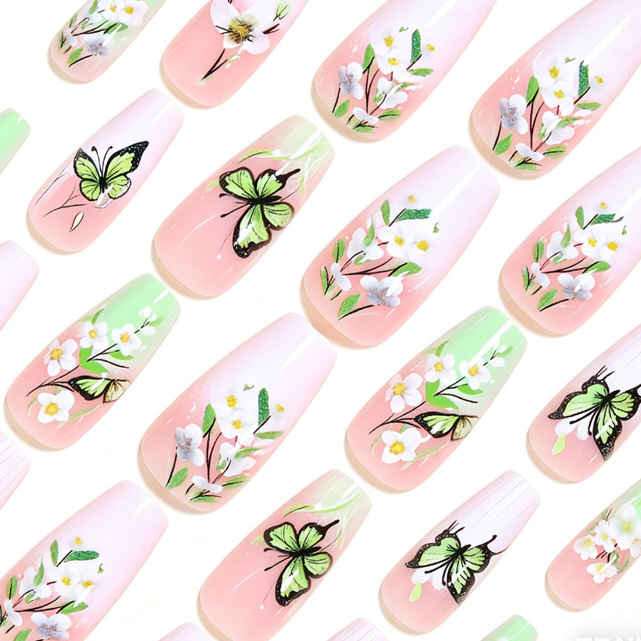Künstlerisches Schmetterlings- und Blumen-Press-On-Nagelset Karnz