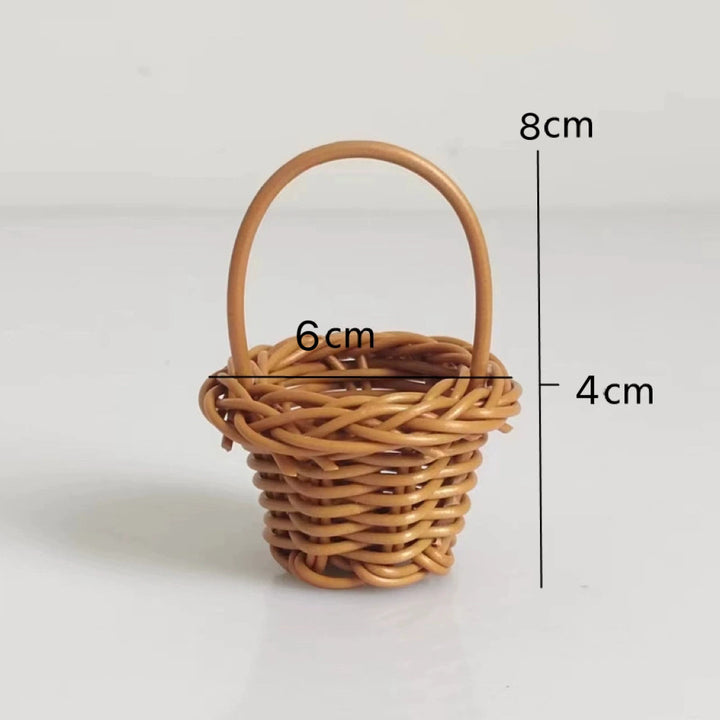 Miniatur Dekorativer Geflochtener Korb Karnz