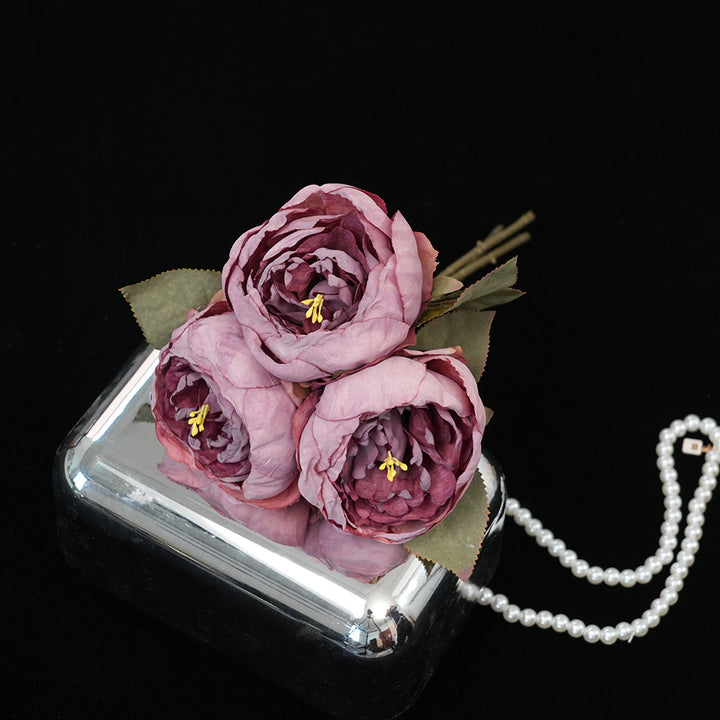 Elegante Blumenarrangement
