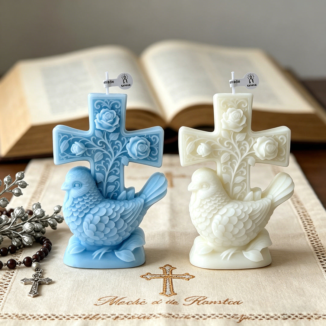 Verzierung Kreuz und Taube Kerze