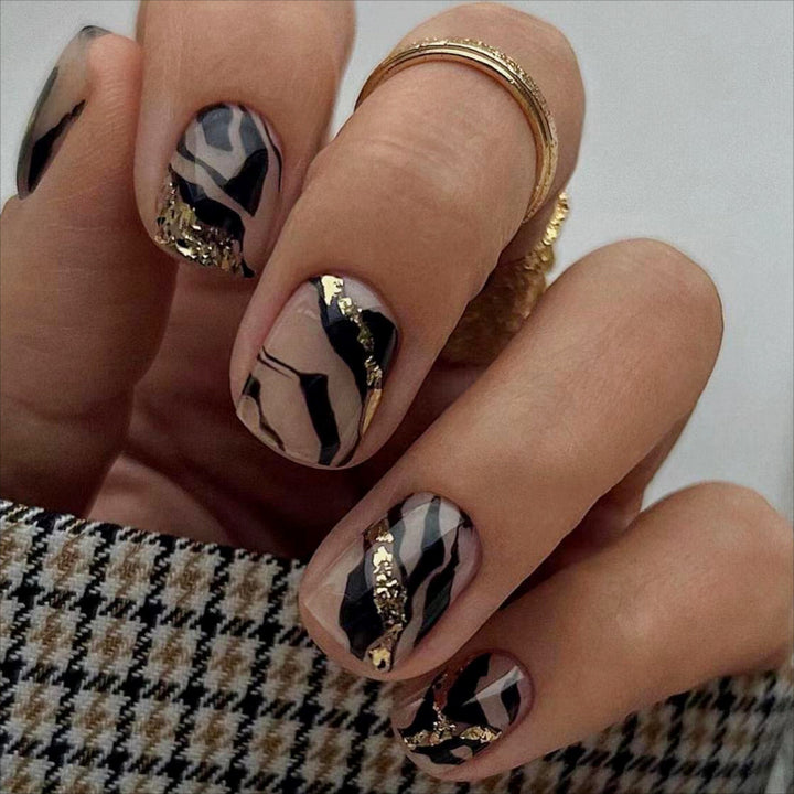 Marmor-Effekt-Nagelkunst